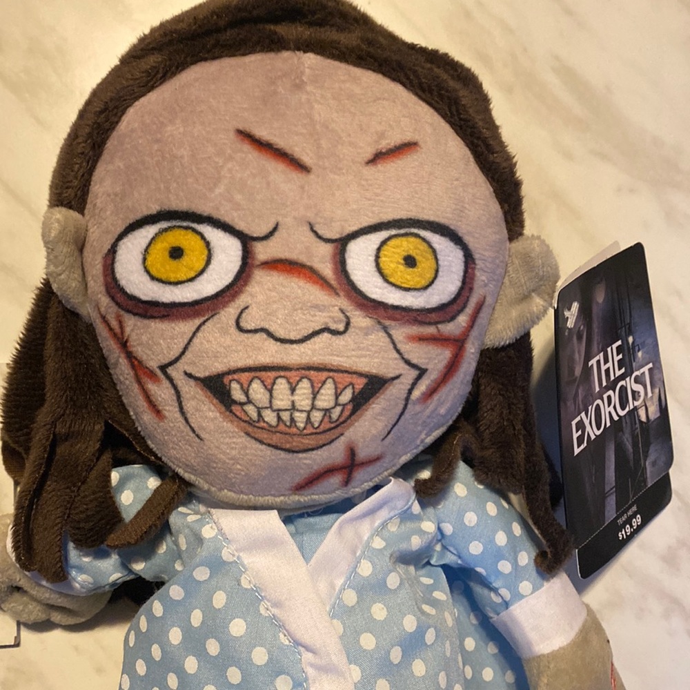 Warner Bros The Exorcist Animated Regan Walking Doll Collectibles